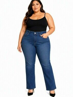 GLORIA VANDERBILT Relaxed Straight-Leg Jeans NWT Size 16